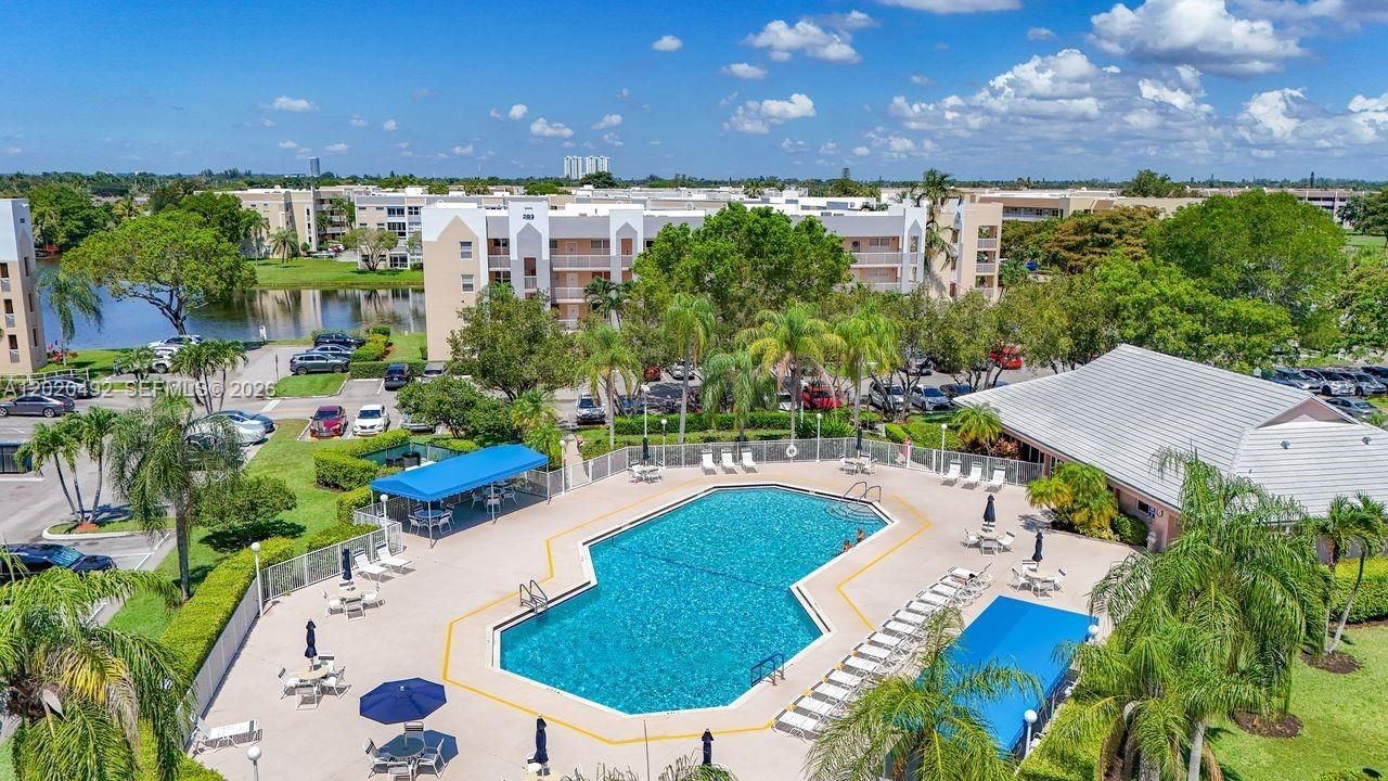10208 NW 24th Pl , Unit 203, Sunrise, FL 33322 Photo