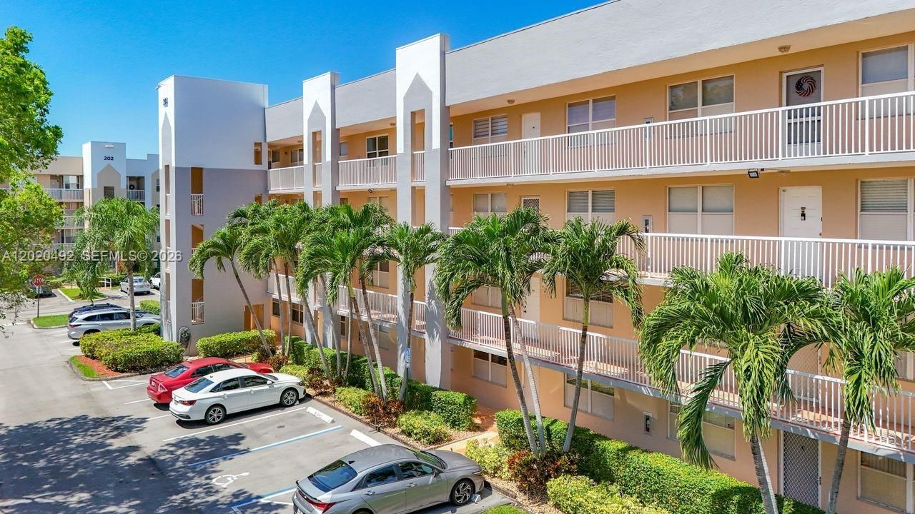 10208 NW 24th Pl , Unit 203, Sunrise, FL 33322 Photo