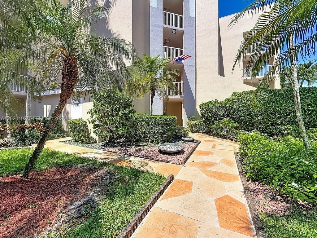 10208 NW 24th Pl , Unit 203, Sunrise, FL 33322 Photo