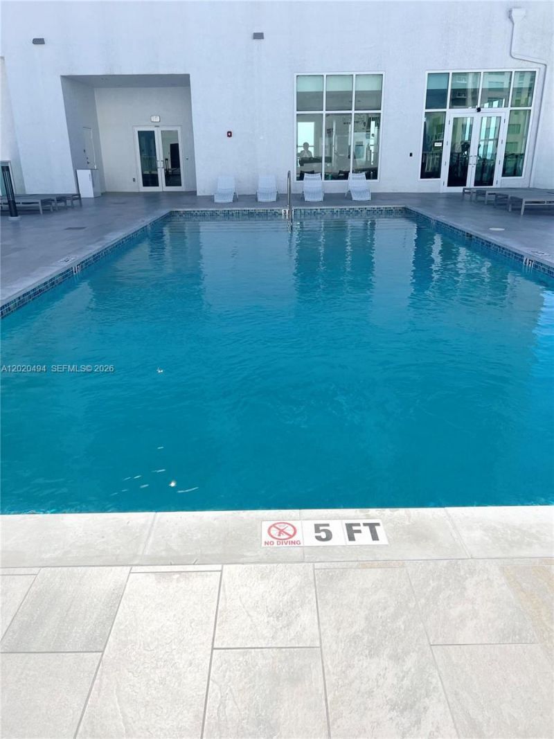 133 NE 2 Av , Unit 710, Miami, FL 33132 Photo
