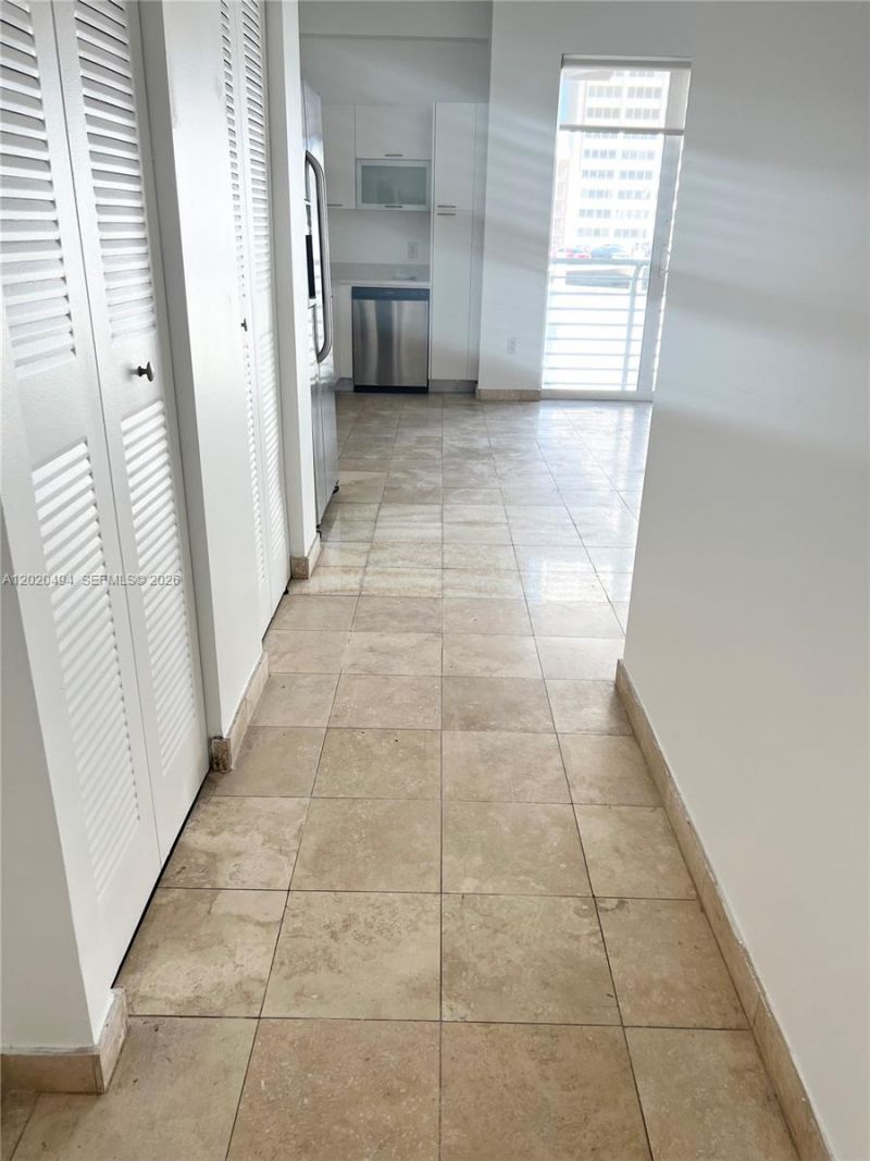 133 NE 2 Av , Unit 710, Miami, FL 33132 Photo