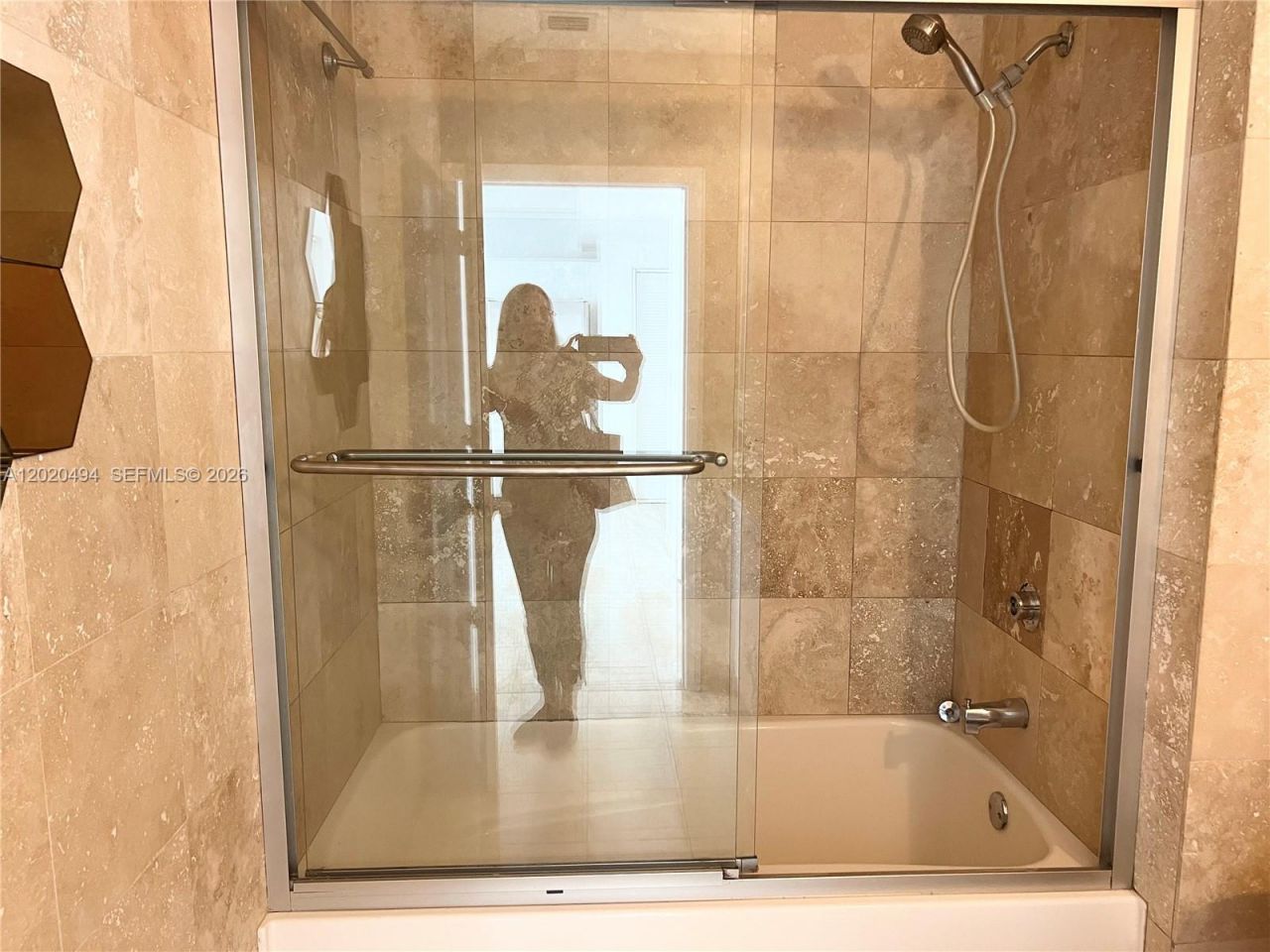 133 NE 2 Av , Unit 710, Miami, FL 33132 Photo