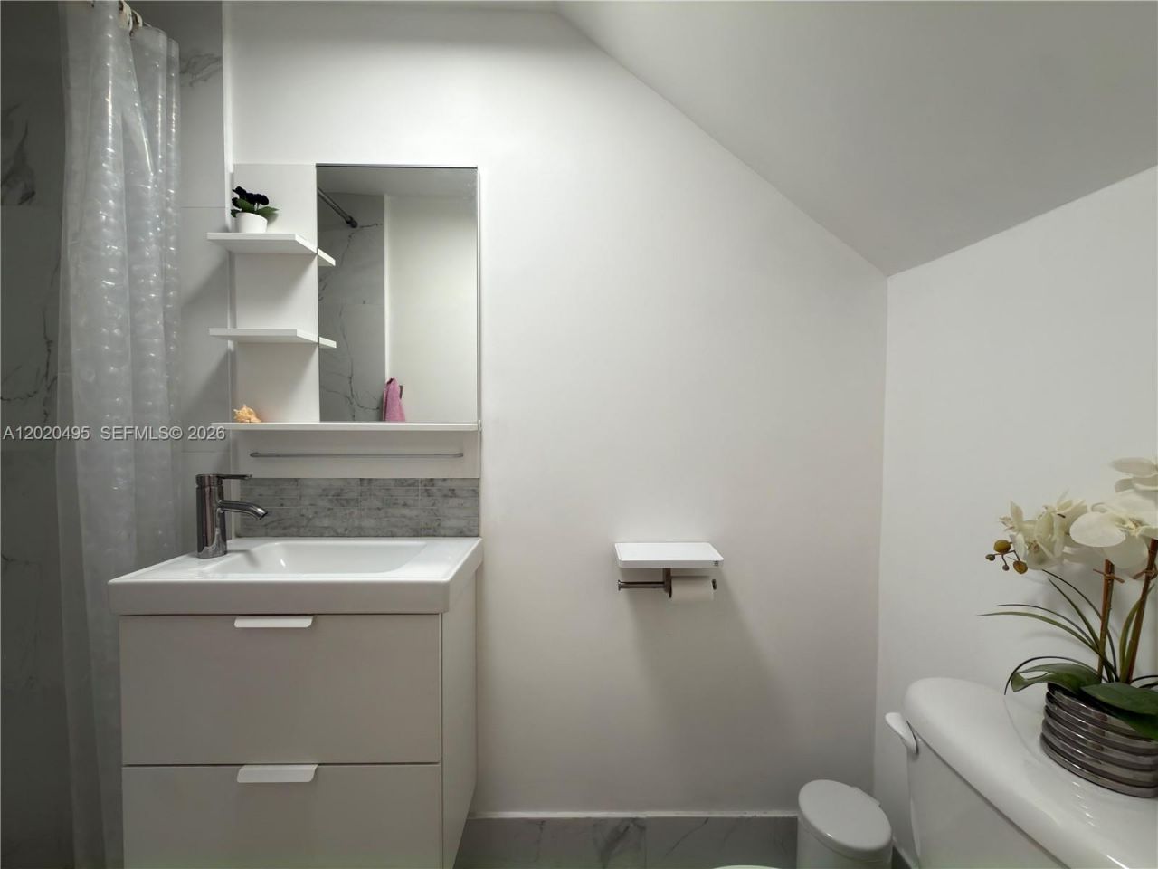 1001 Three Islands Blvd , Unit 3331, Hallandale Beach, FL 33009 Photo