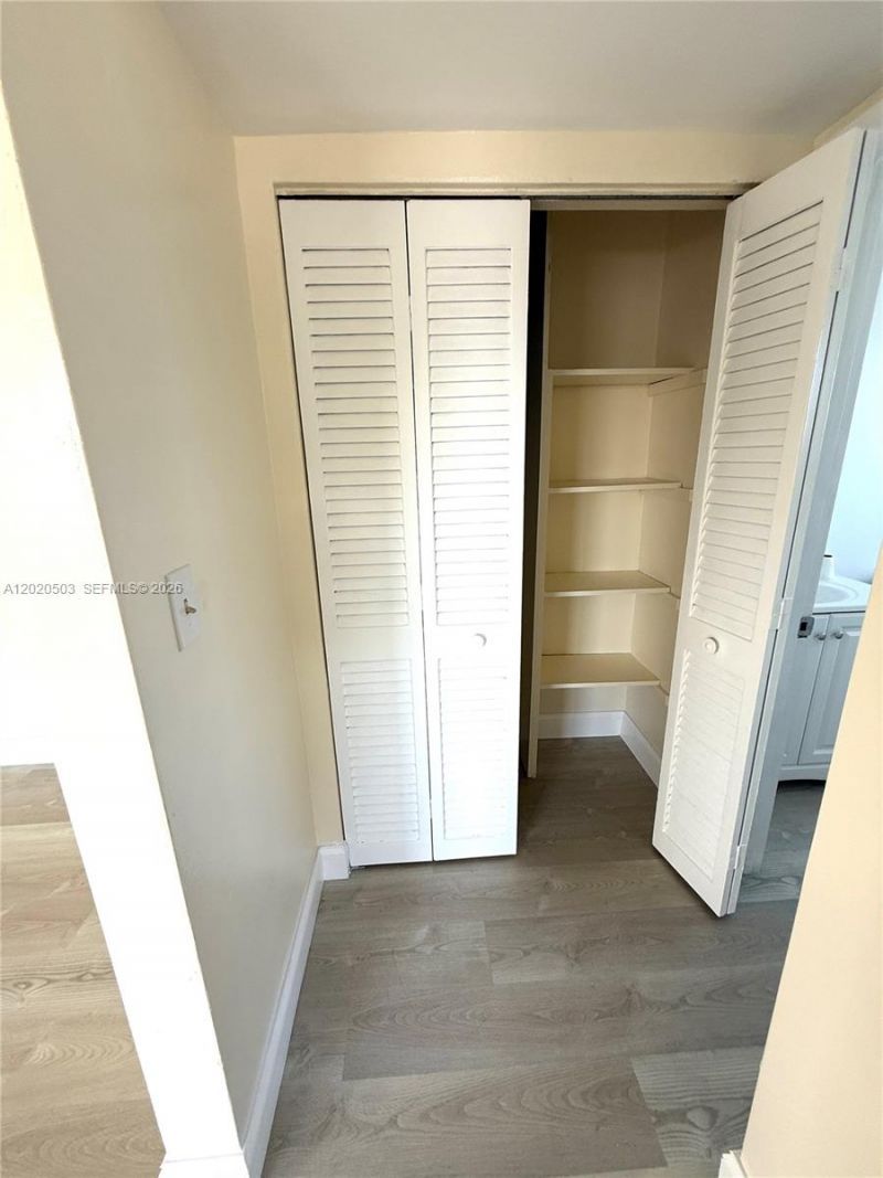 1607 Arthur St, Unit 303, Hollywood, FL 33020 Photo