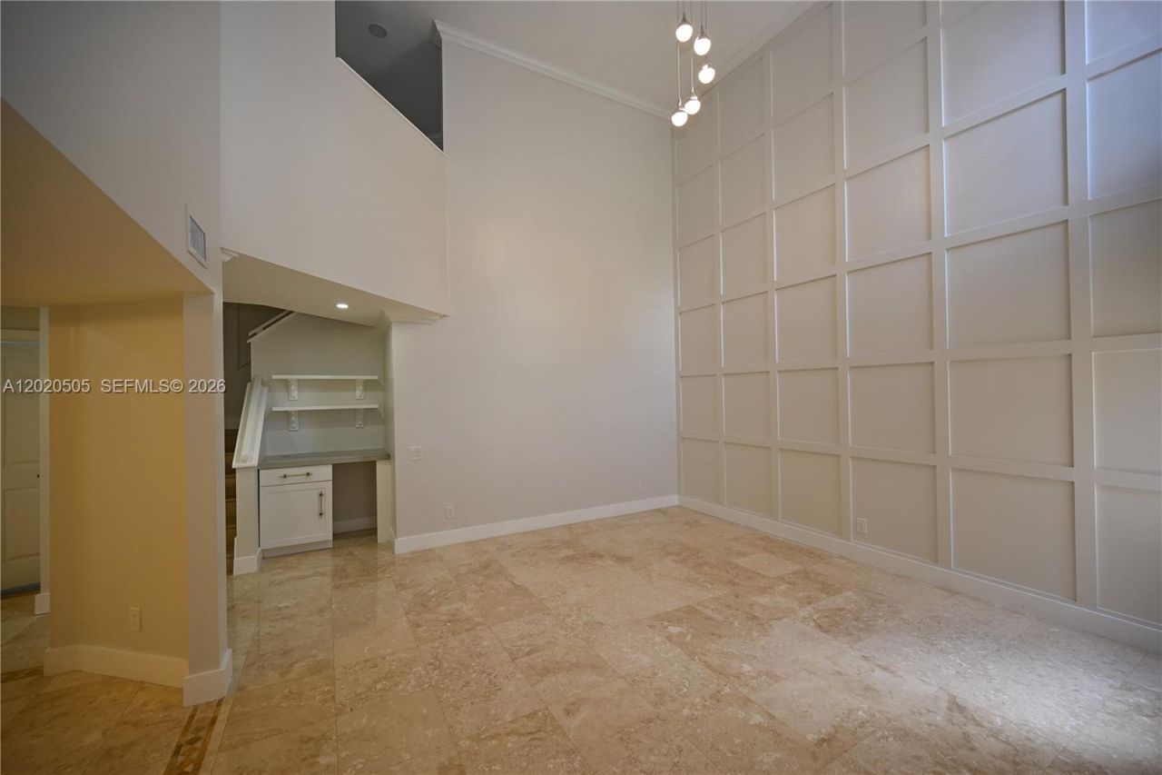 2125 Harbor Way , Weston, FL 33326 Photo