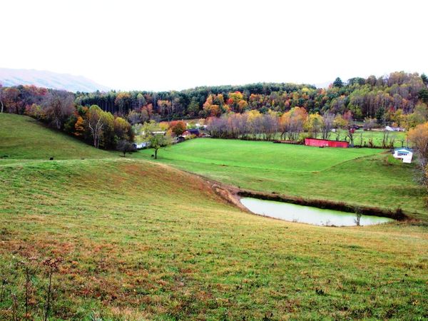 Mountain City, TN 37683