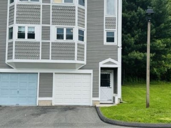 1655 North Colony, Unit 12, Meriden, CT 06450
