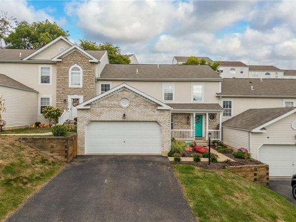 220 Brae Glen Dr , Canonsburg, PA 15317