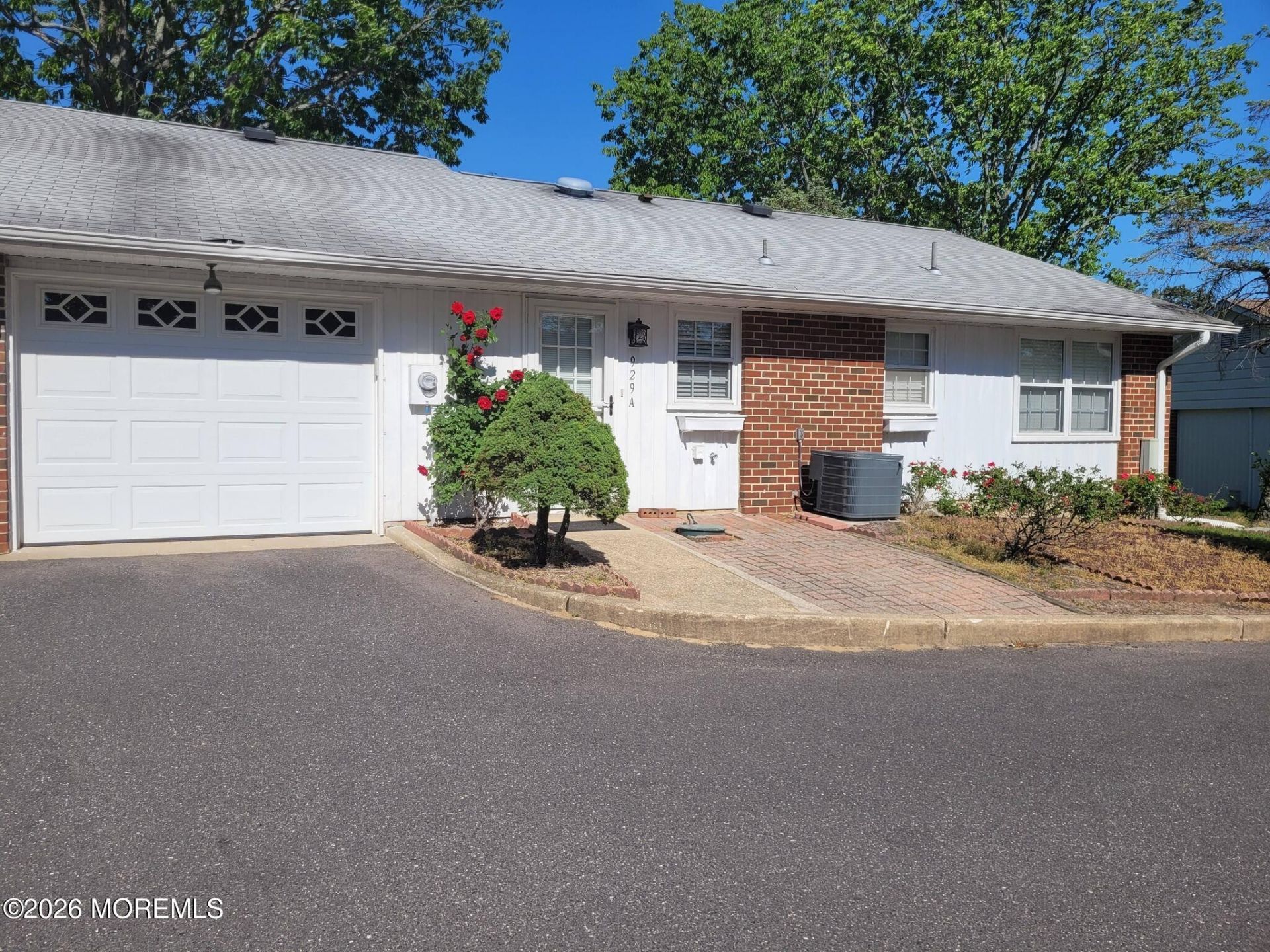 929a Thornhill Court, Unit 929, Lakewood, NJ 08701 Main Photo