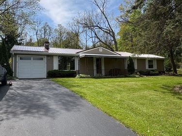896 Hillside Drive , Lewiston, NY 14092