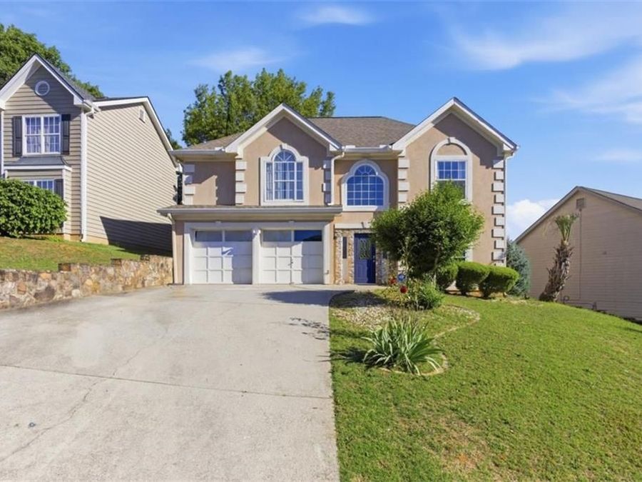 Property Image 1