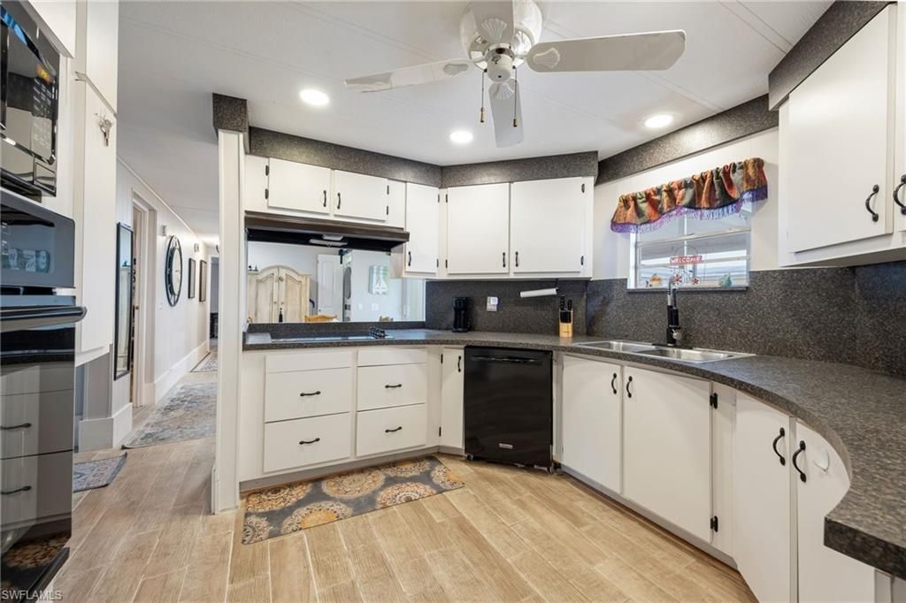 14704 Patrick Henry Rd, North Fort Myers, FL 33917 Photo