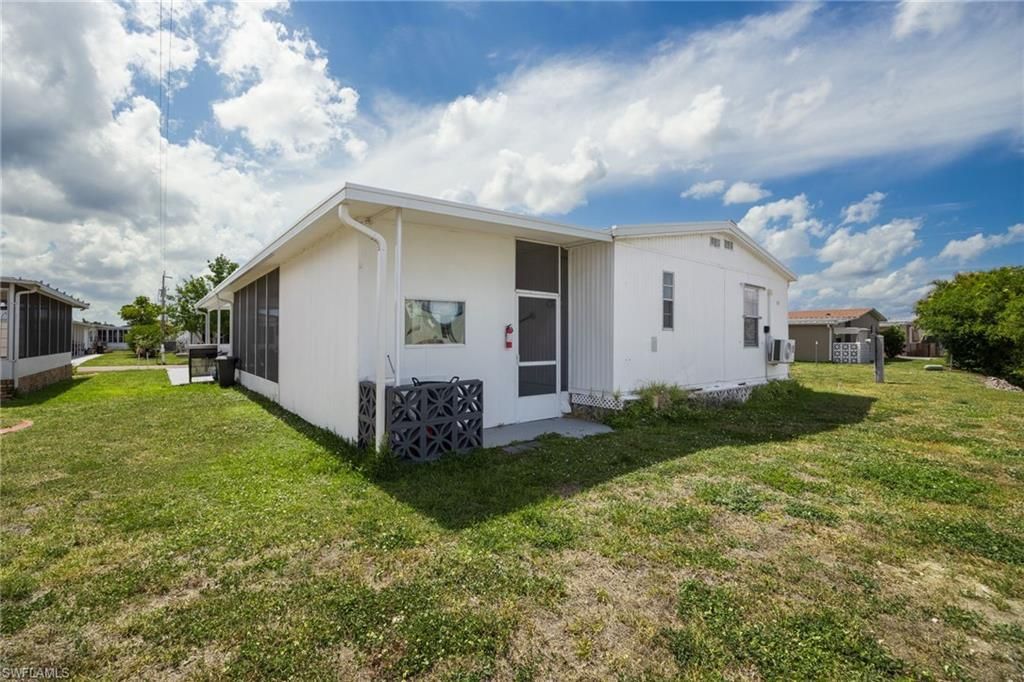 14704 Patrick Henry Rd, North Fort Myers, FL 33917 Photo