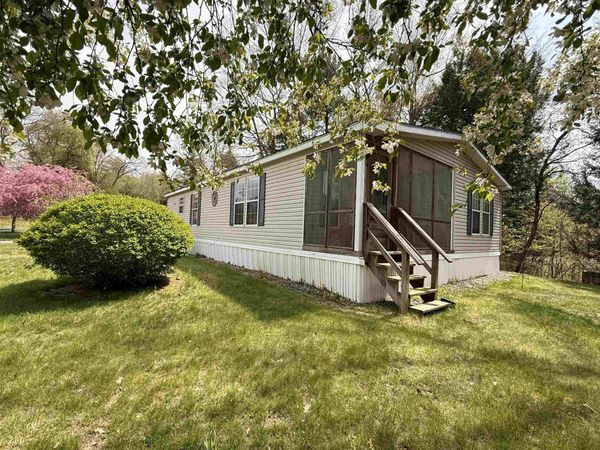 18 Lindy Road, Vernon, VT 05354