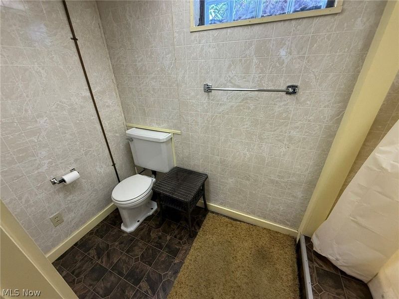 120 E 21st Street , Dover, OH 44622 Photo 30