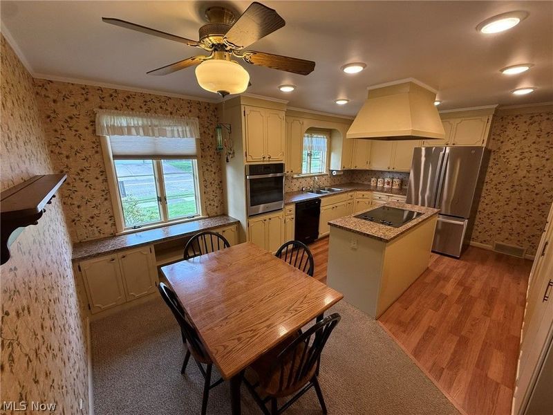 120 E 21st Street , Dover, OH 44622 Photo 9