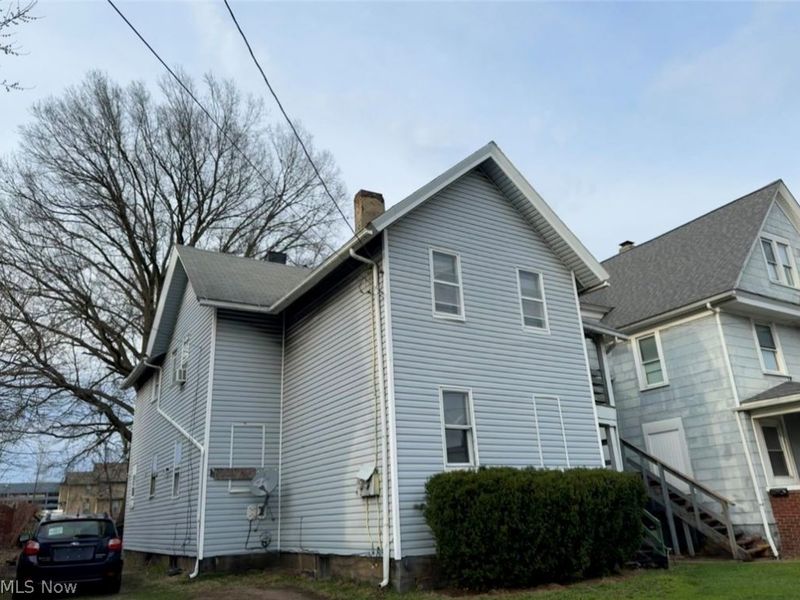 543 E Buchtel Avenue , Akron, OH 44304 Photo 2