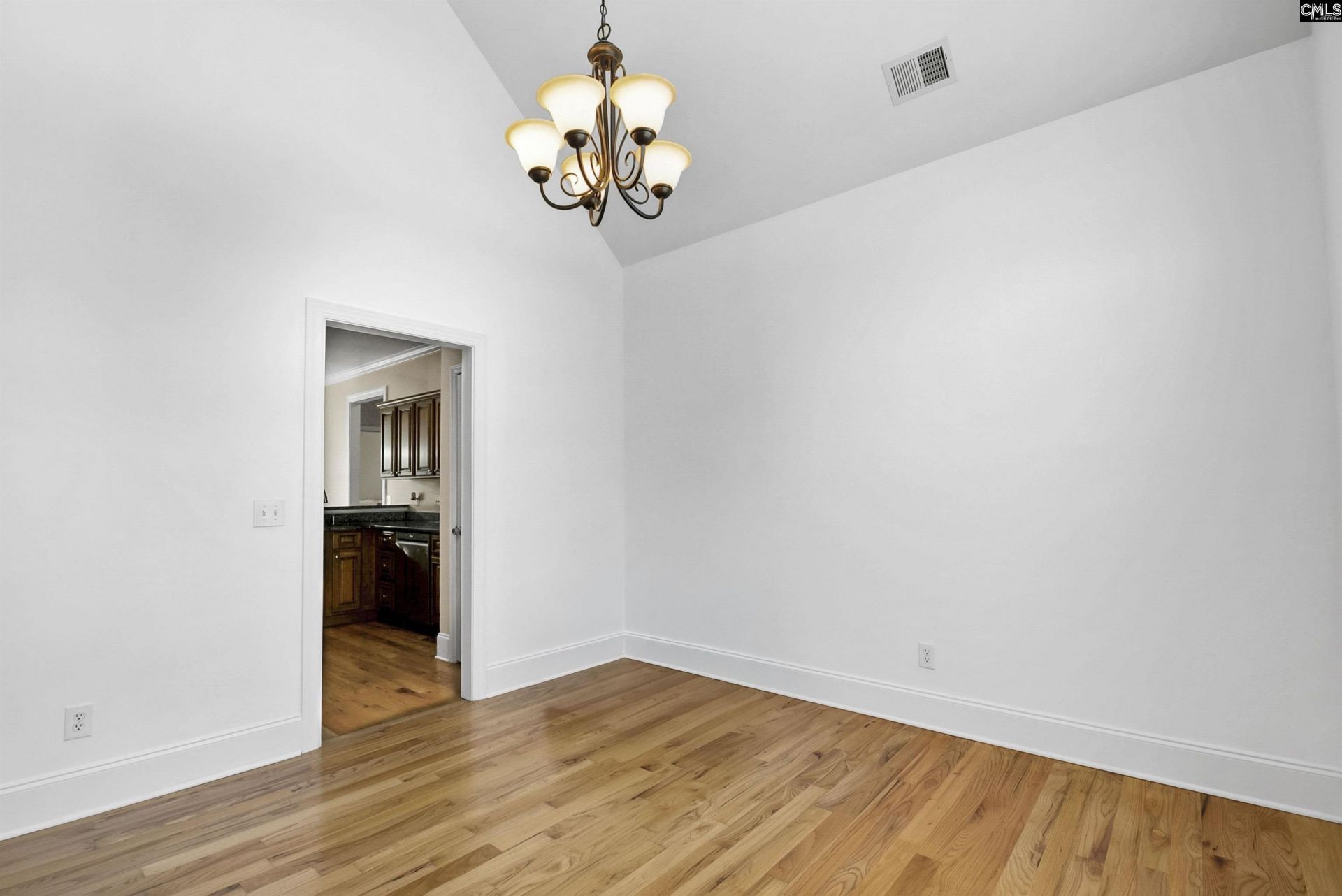28 Heatherwood Drive  Photo 26