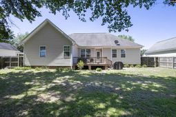 28 Heatherwood Drive  photo 4