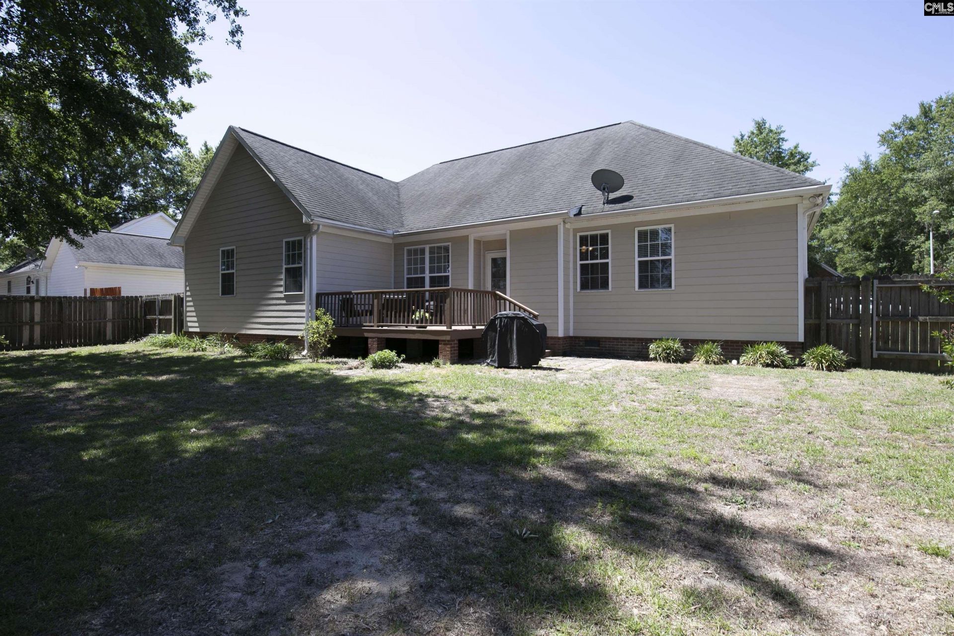 28 Heatherwood Drive  Photo 6