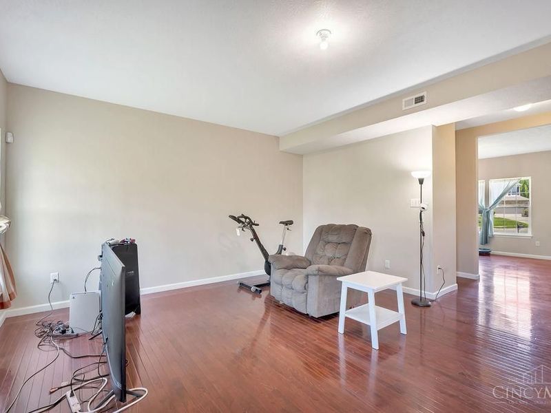 2625 Arroyo Ridge Court, Hamilton, OH 45011 Photo 6