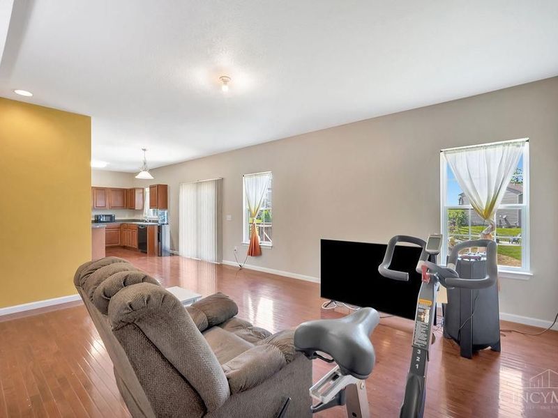 2625 Arroyo Ridge Court, Hamilton, OH 45011 Photo 7