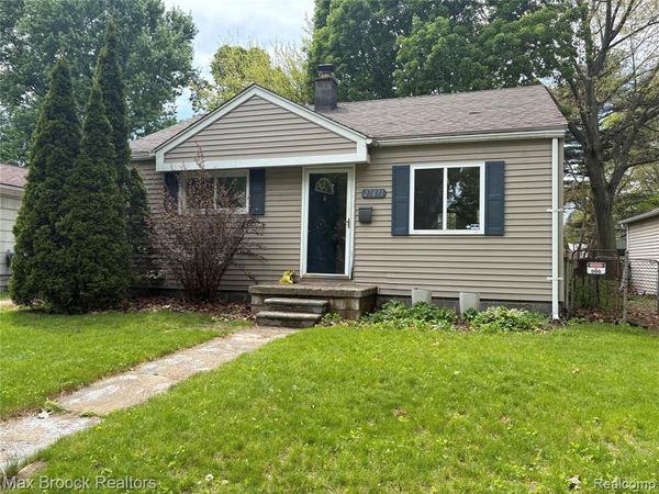 27871 HAMPDEN Street , Madison Heights, MI 48071