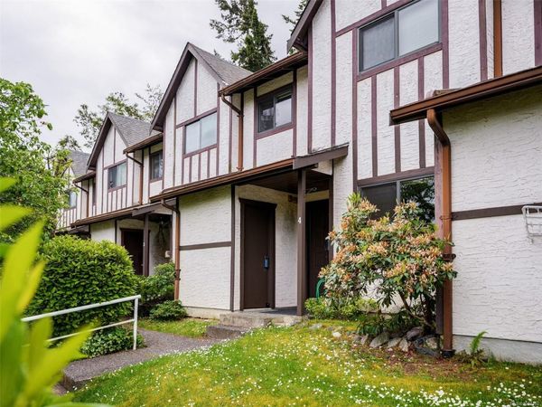 379 Wale Rd , Unit 4, Colwood, BC V9B 2P9