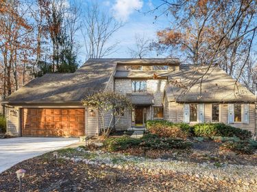 3313 Glen Oaks Court , Lewis Center, OH 43035