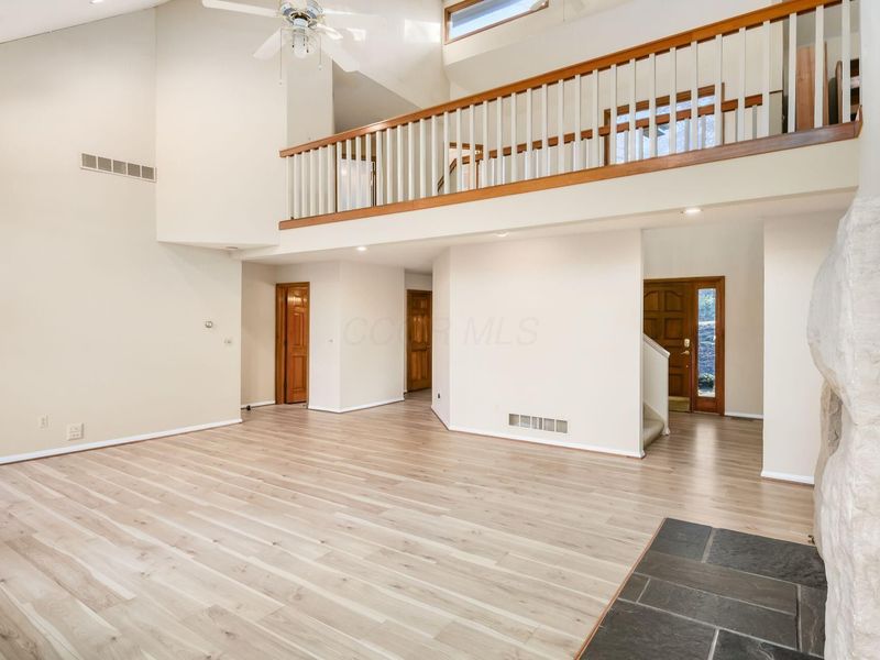 3313 Glen Oaks Court , Lewis Center, OH 43035 Photo 10