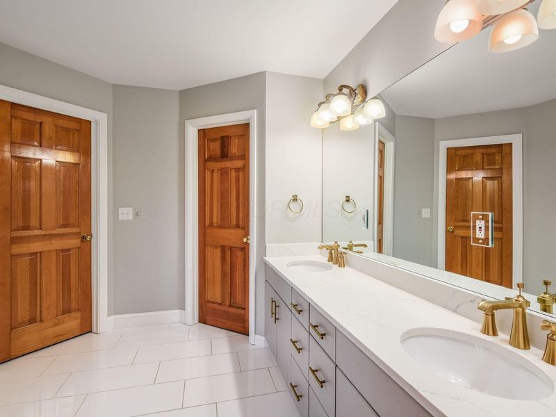 3313 Glen Oaks Court , Lewis Center, OH 43035 Photo 34