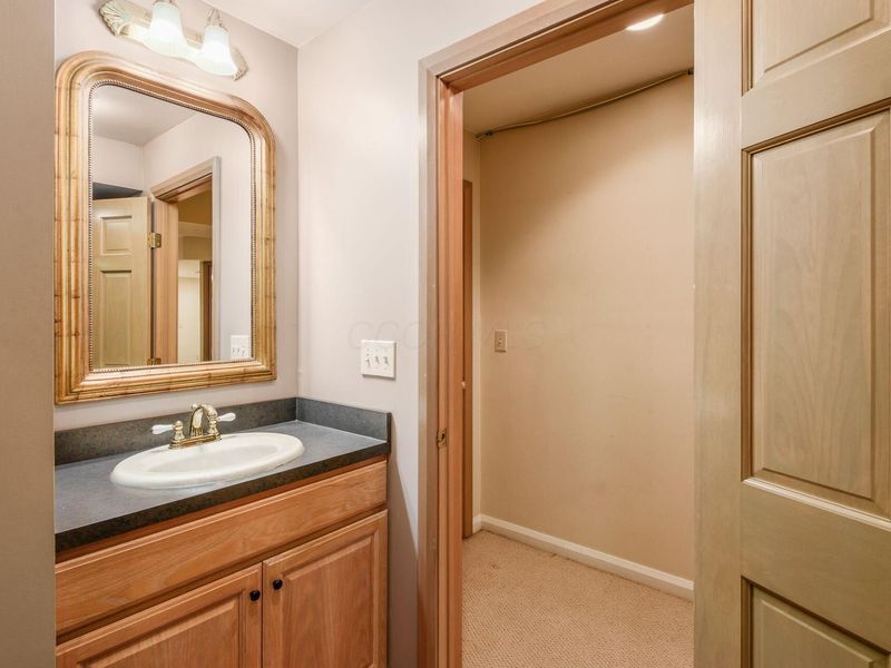 3313 Glen Oaks Court , Lewis Center, OH 43035 Photo 56