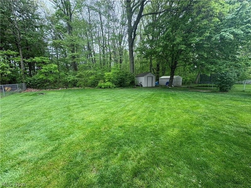 4439 Aspen Drive , Austintown, OH 44515 Photo 3