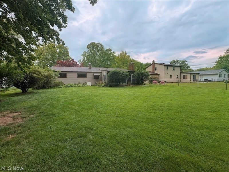 4439 Aspen Drive , Austintown, OH 44515 Photo 4