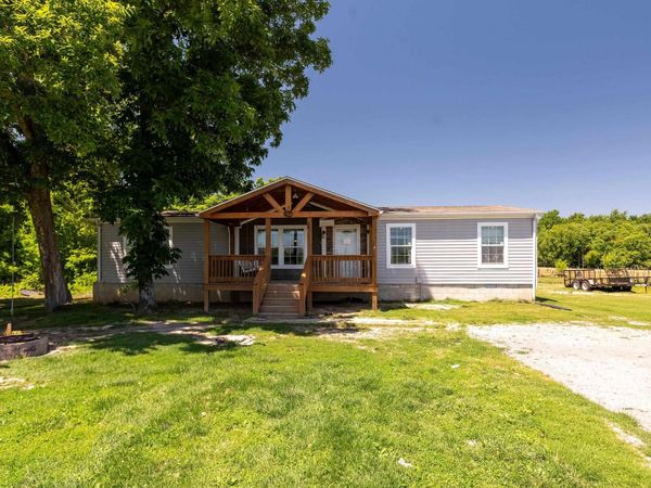 18057 Dwina Road, Thompsonville, IL 62890