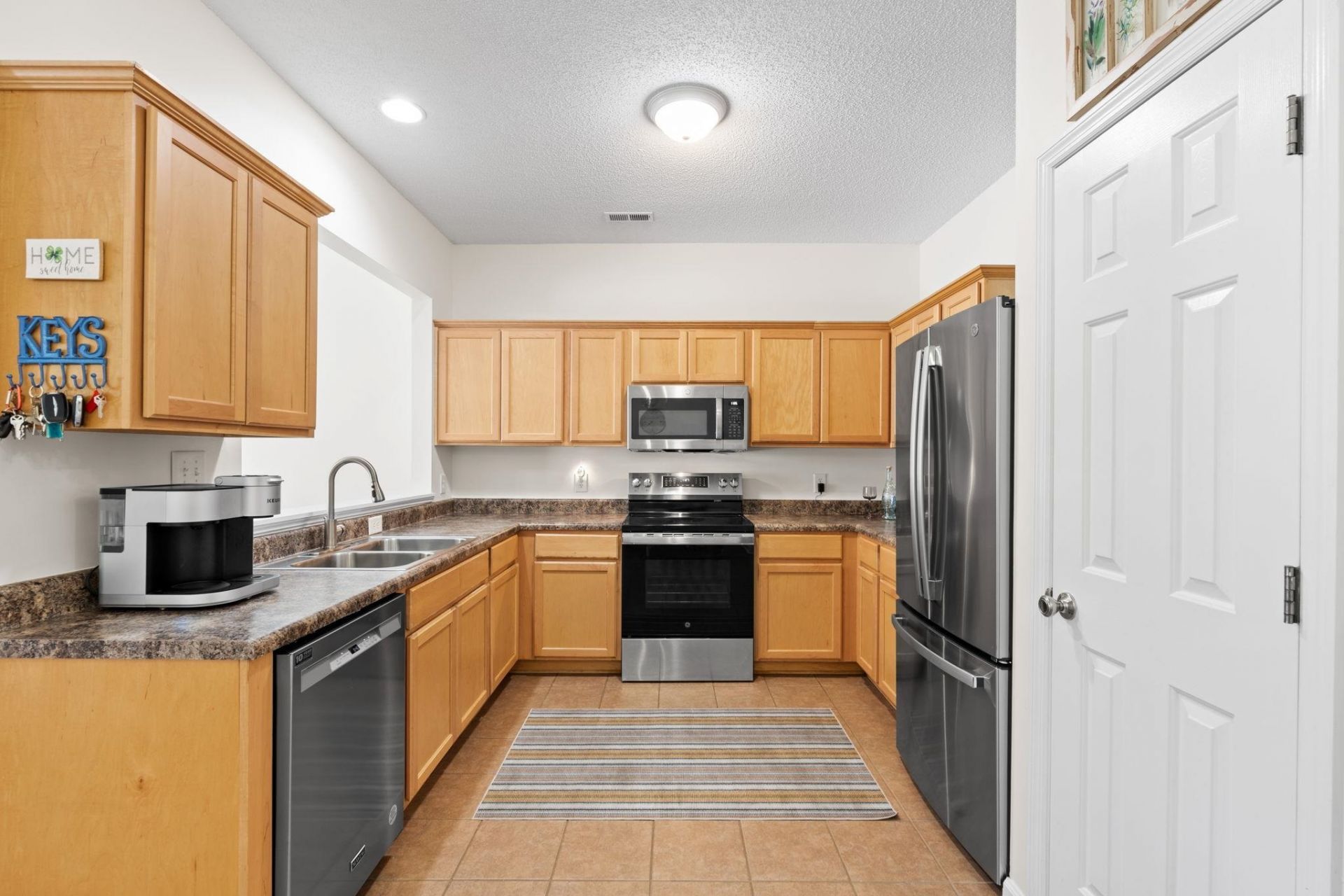 117 Maddux Ln.  Photo 9