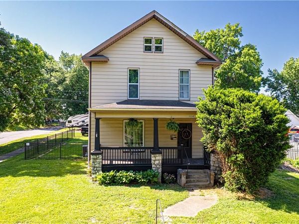 3334 Penn Street, St Joseph, MO 64507