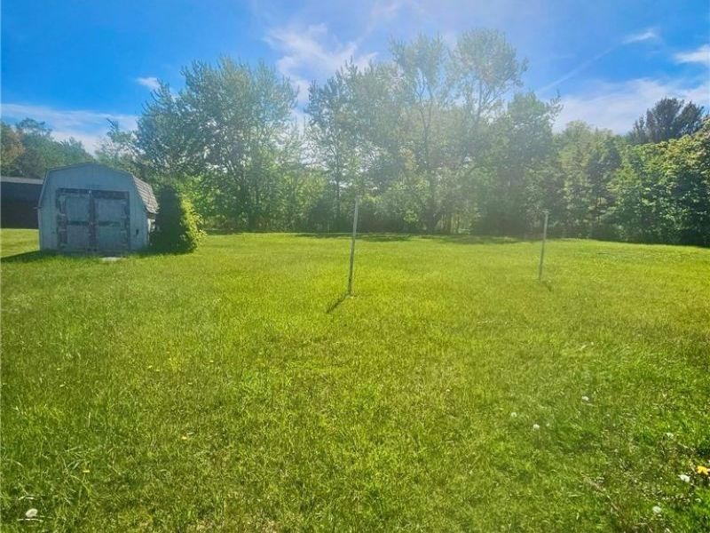 10481 Briar Hill Drive , Kirtland, OH 44094 Photo 3
