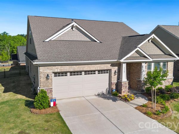 9307 Liberty Hill Drive , Mint Hill, NC 28227