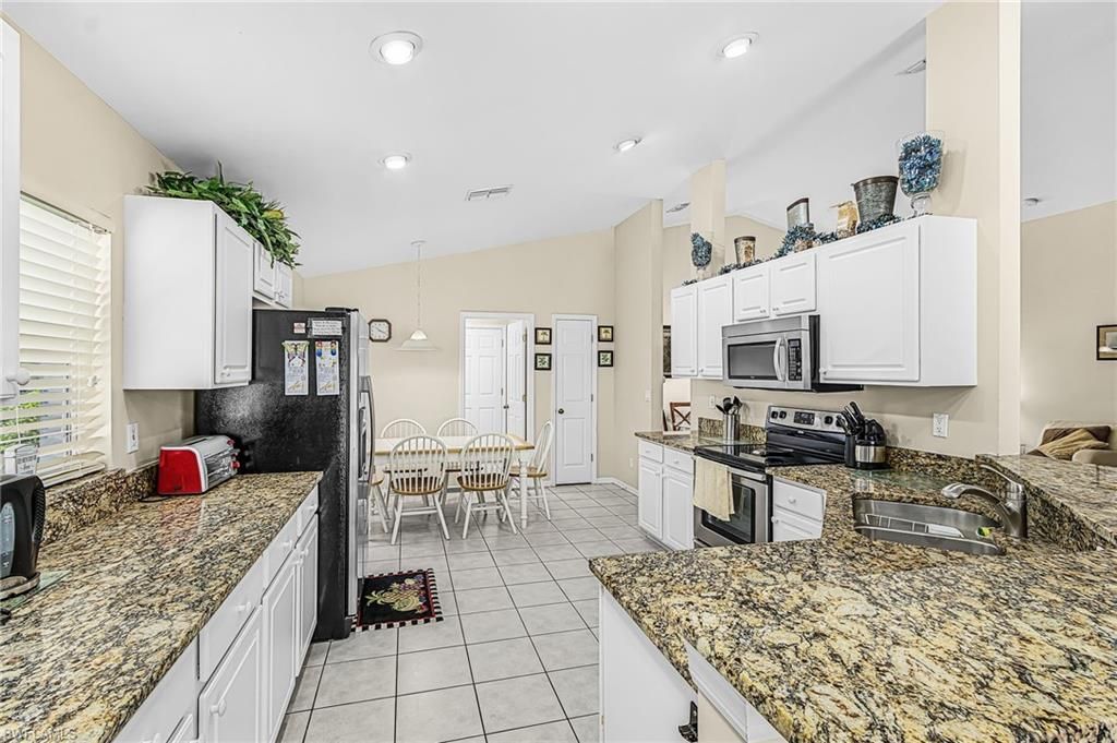 15638 Beachcomber Ave, Fort Myers, FL 33908 Photo