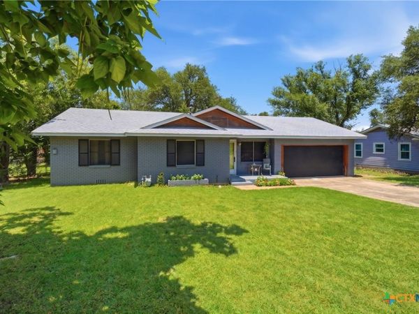 1406 N Penelope Street, Belton, TX 76513