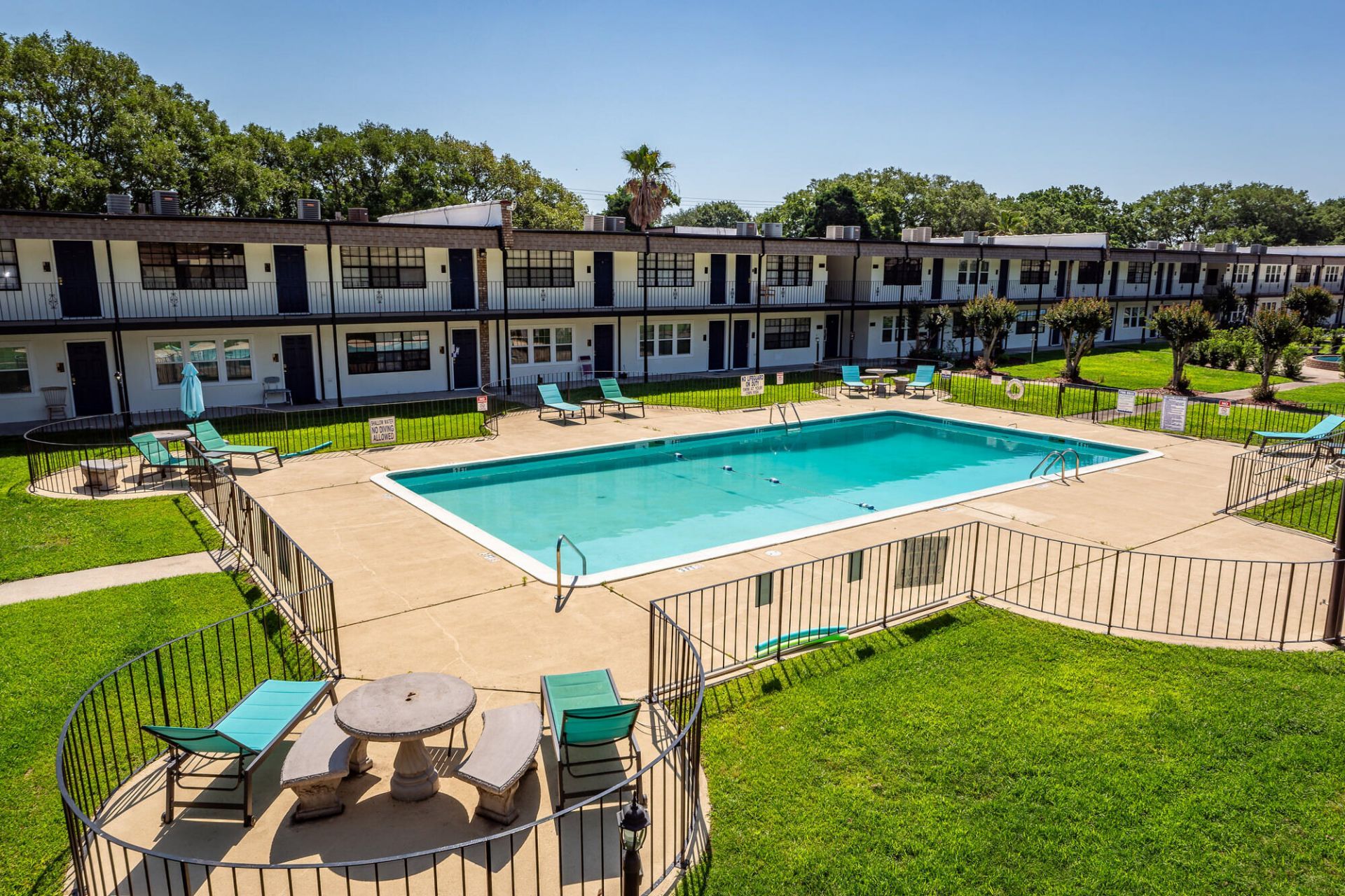 6601 Dorchester Road Photo 15