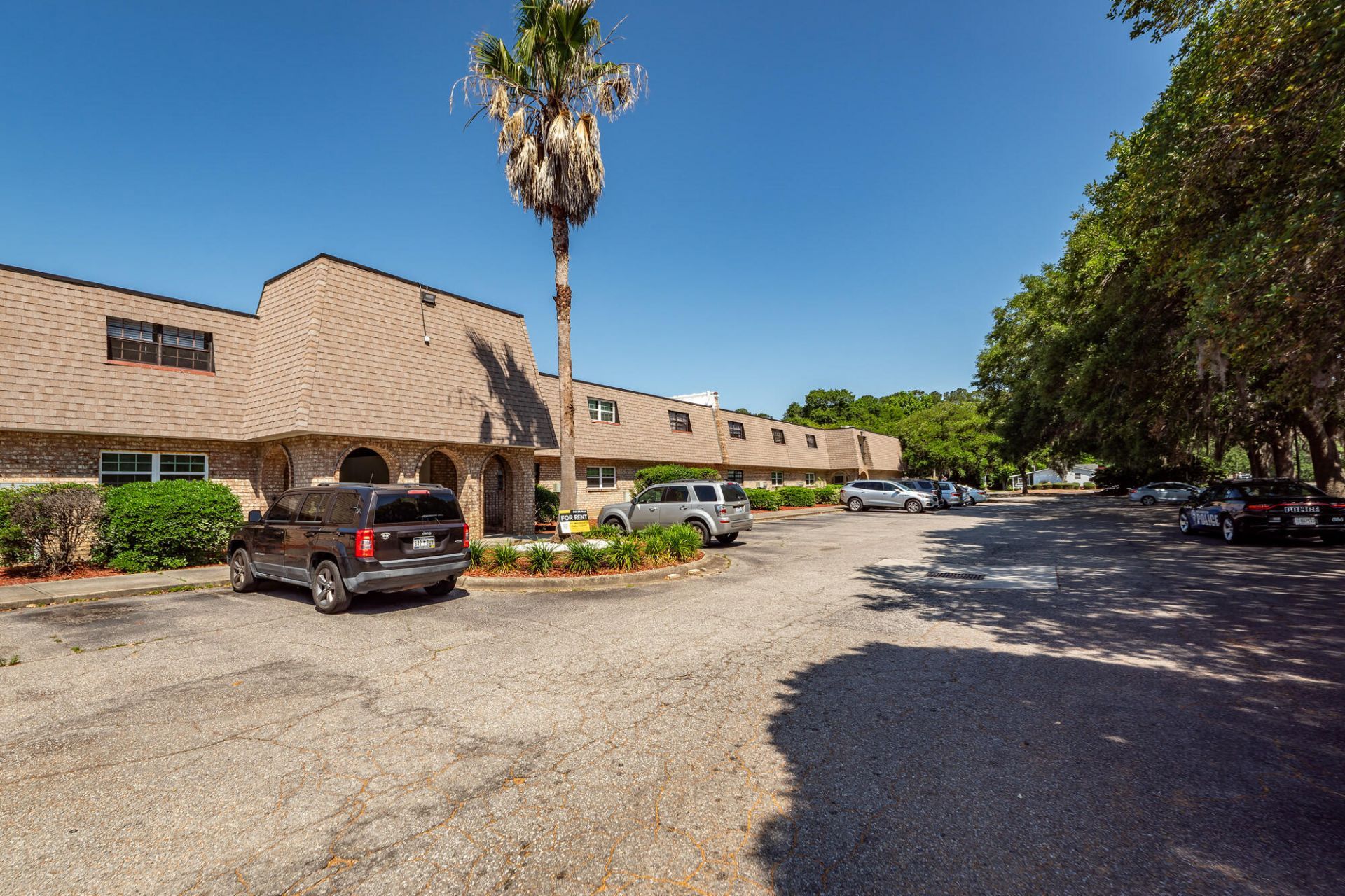 6601 Dorchester Road Photo 21
