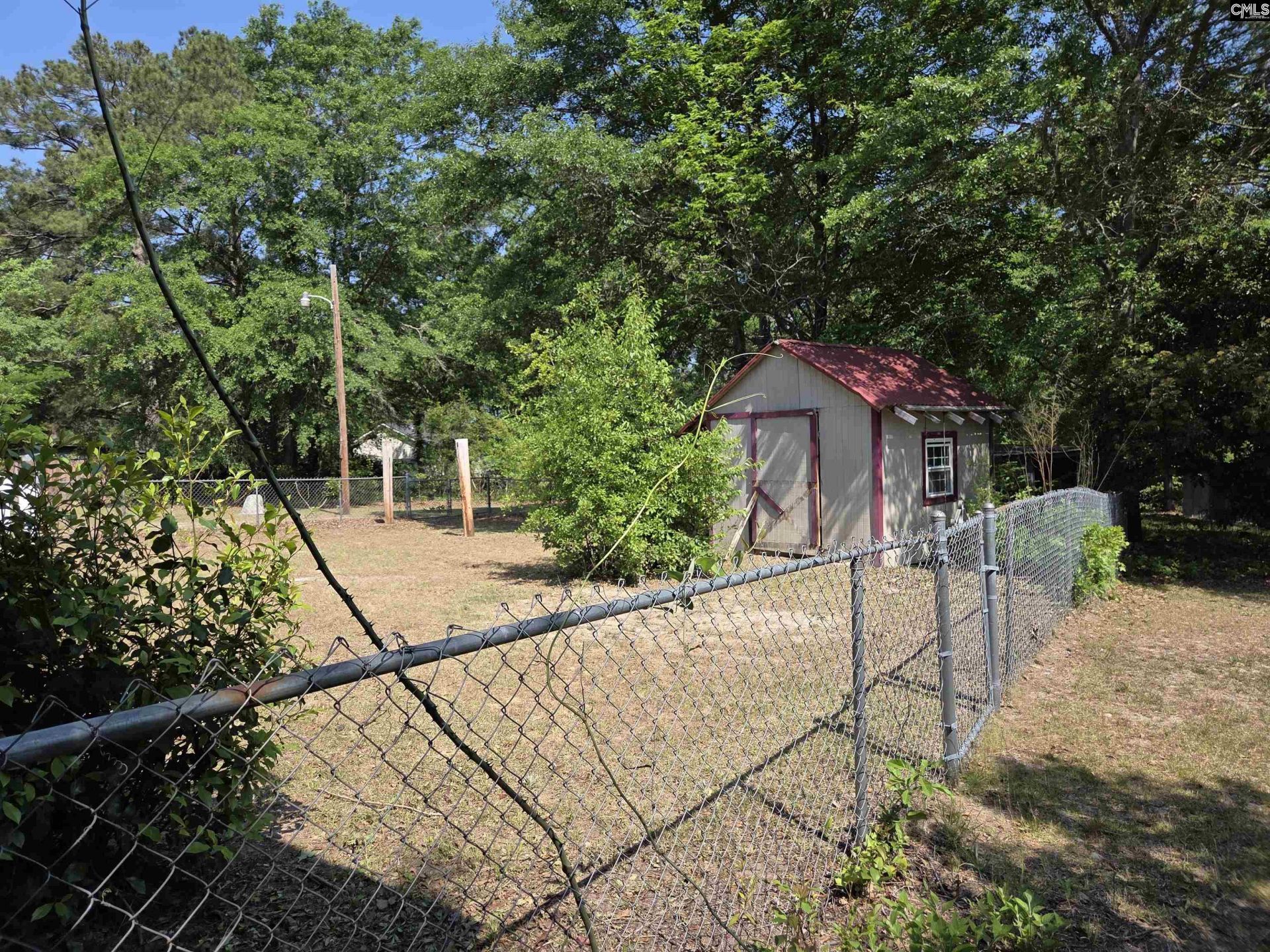 605 Langford Road Photo 11
