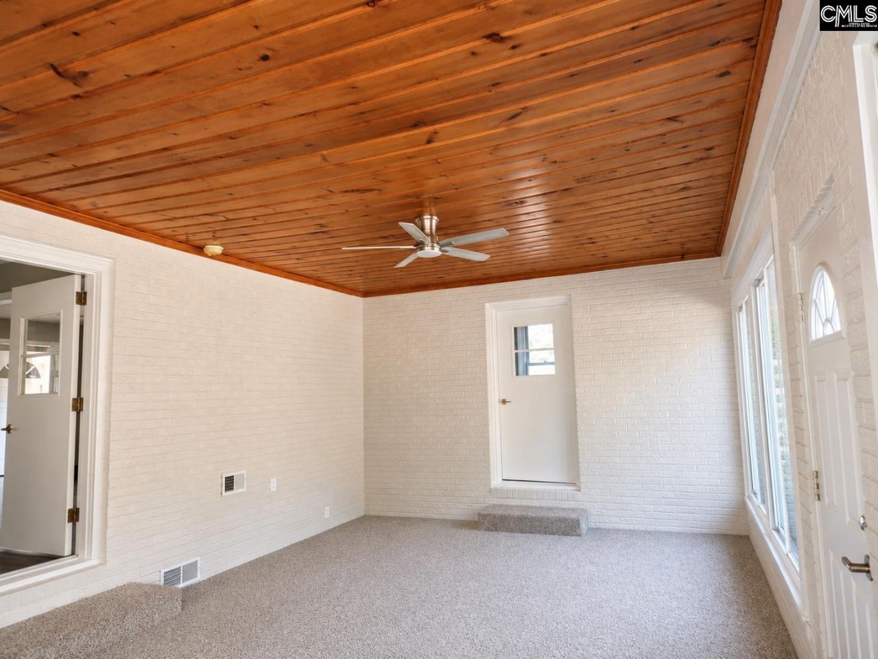 605 Langford Road Photo 8