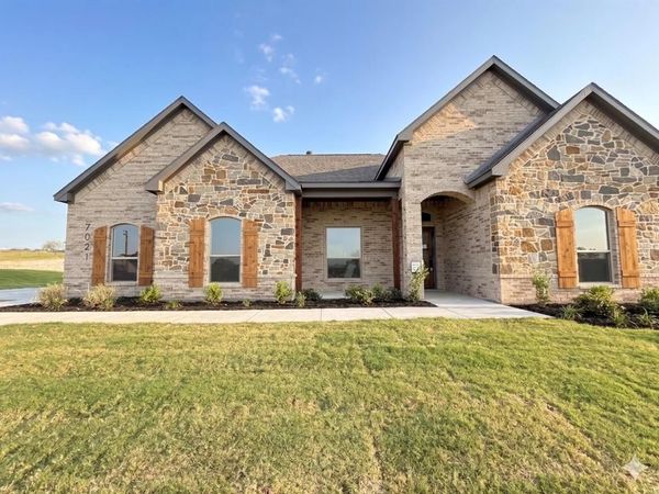 7021 Ranch View Place, Springtown, TX 76082