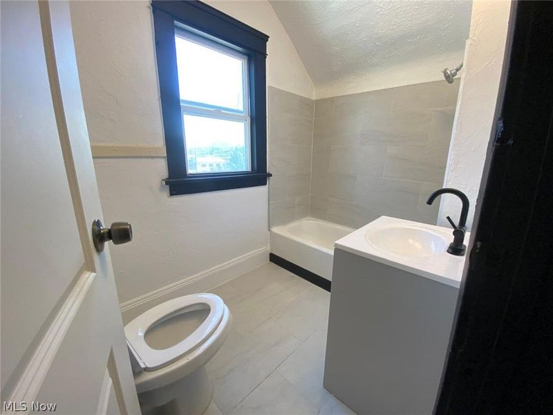 14726 Puritas Avenue, Cleveland, OH 44135 Photo 13