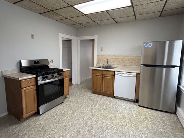 19-21 Pearl Street, Unit 2, Malden, MA 02148