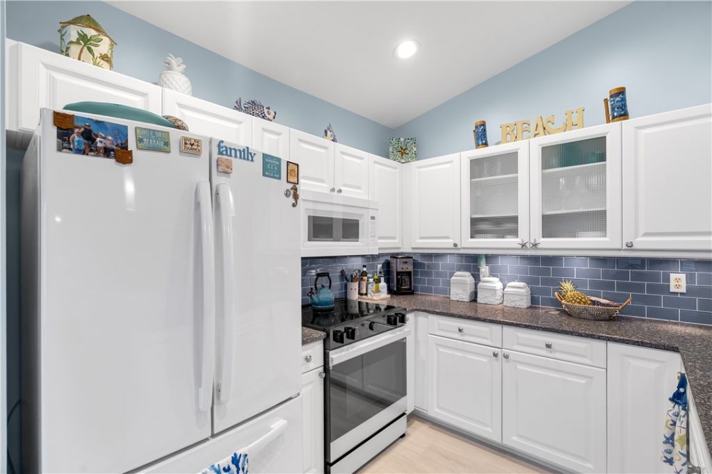 223 River Walk, Unit 12, Hutchinson Island, FL 34949 Photo
