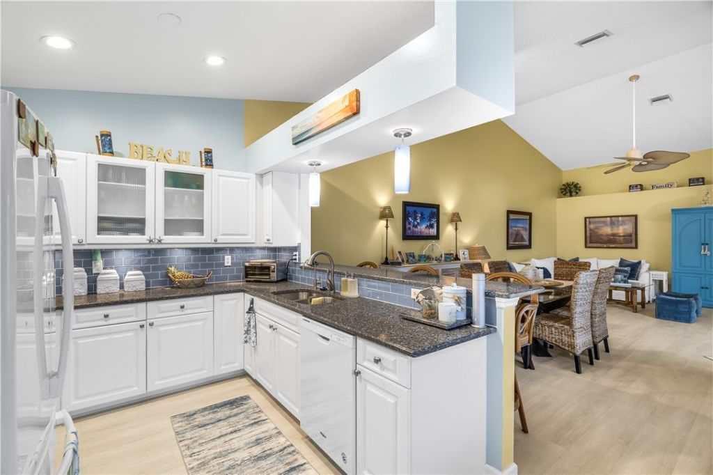 223 River Walk, Unit 12, Hutchinson Island, FL 34949 Photo